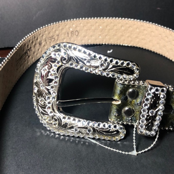 Belt - Picture 2 of 7